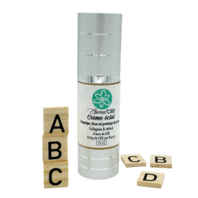 CBD product: Collagen, retinol & CBD radiance cream - ÉTERNEL CBD