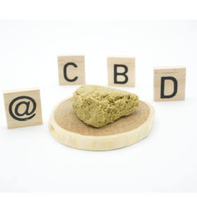 Hash de resina de CBD: Blondie 00 CBD - Polen - 12% ABC du CBD